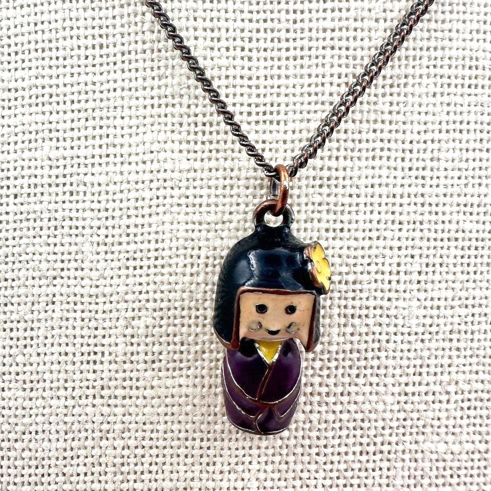 Vintage 90s Kokeshi Doll Japanese Kimono Enamel Pendant Necklace Women's Jewelry